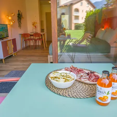 Apartment Thermal, Design, Terrasse Saillon
